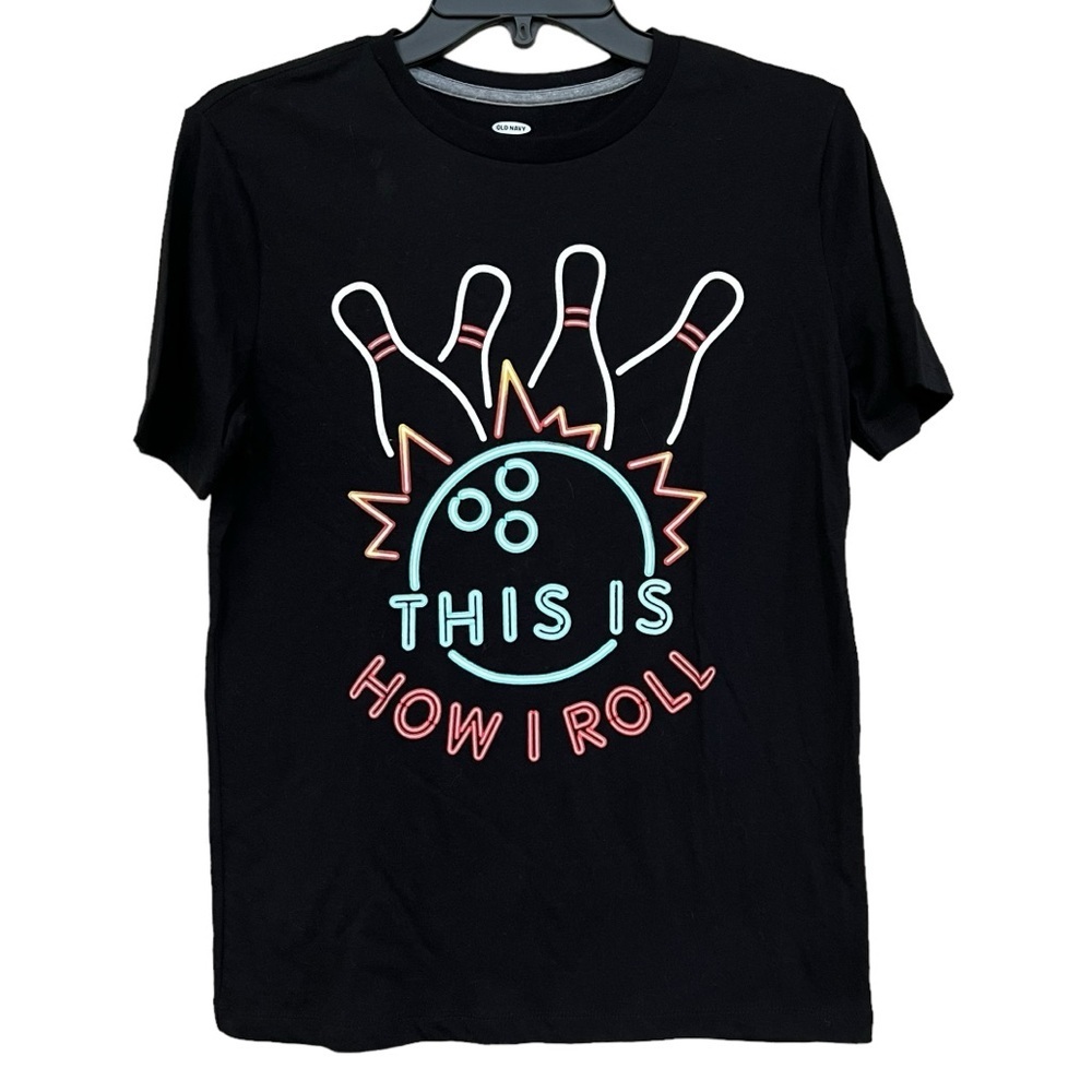 Old Navy Boy’s Black Short Sleeve Graphic Tshirt, size XL 14-16.​​